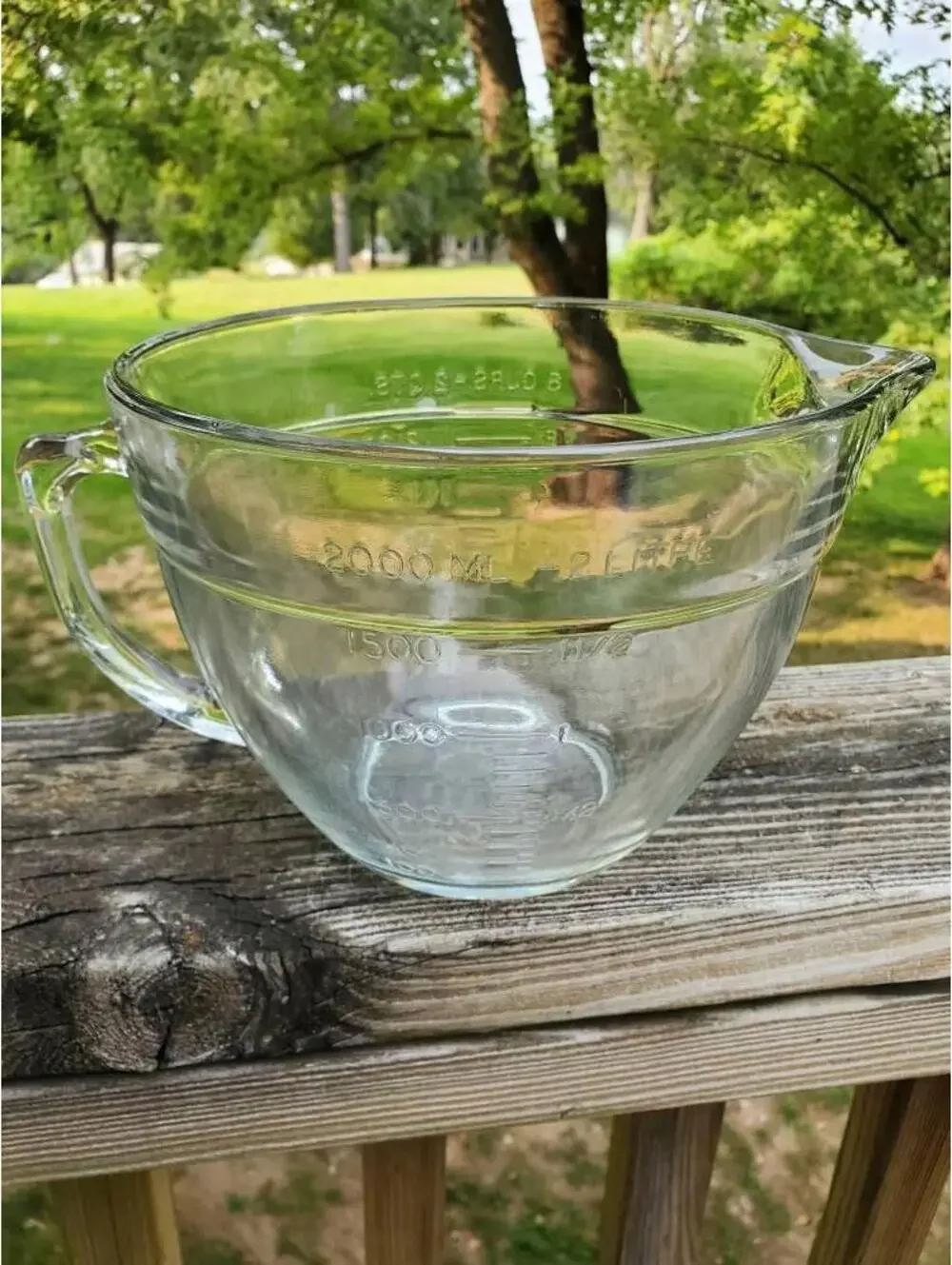 Fire King Measuring cup, anchor hocking batter bowl, 2 Quart, 8 Cup